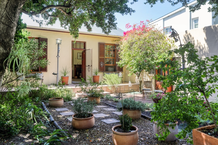 3 Bedroom Property for Sale in Kenilworth Upper Western Cape